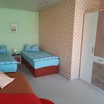 Uenglingen 아파트