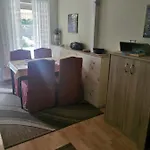 Uenglingen 아파트